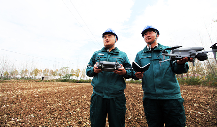 台儿庄供电：开展无人机特巡排查消缺保供电
